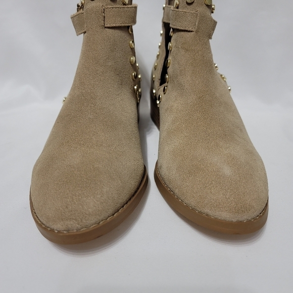 NWOB Carlos Santana Blake Suede Bootie - Tan - Picture 3 of 7